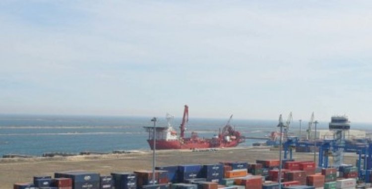Cadavru descoperit în cabina remorcherului Atlas 1, în Portul Constanţa: este vorba despre căpitan